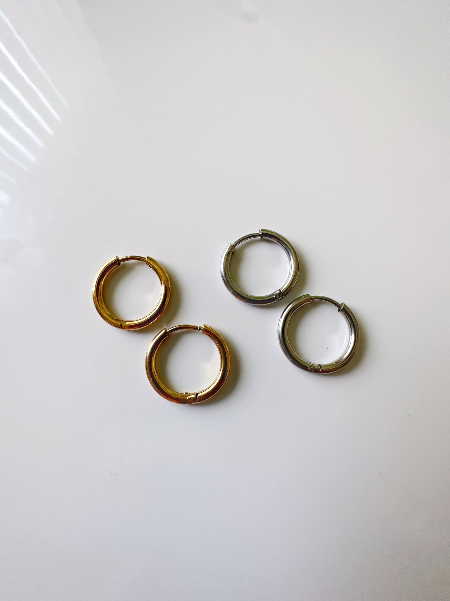 Everyday Hoop Earring