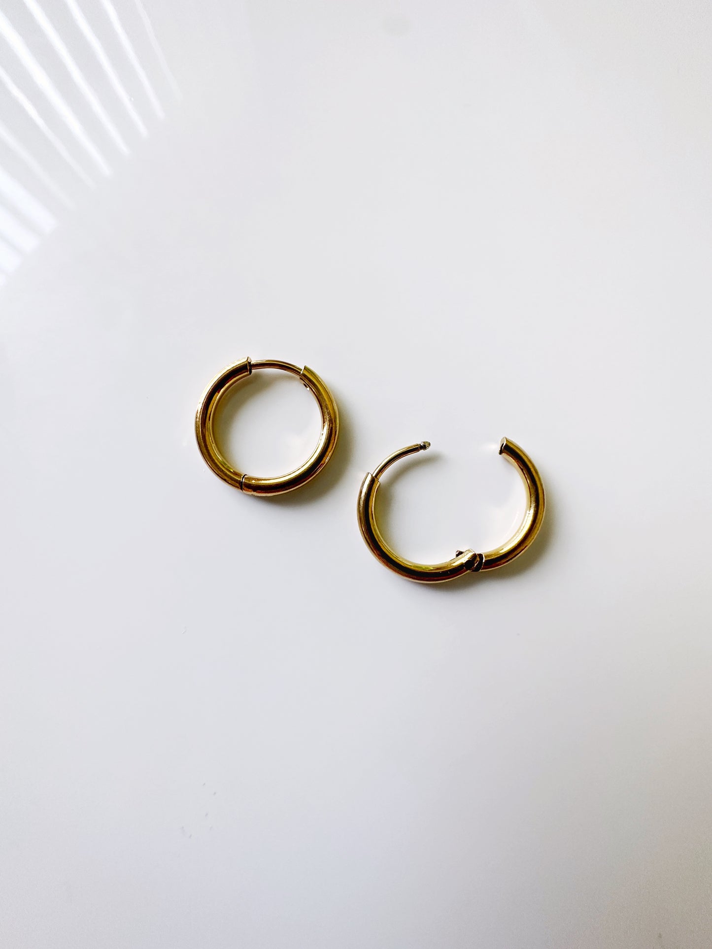 Everyday Hoop Earring