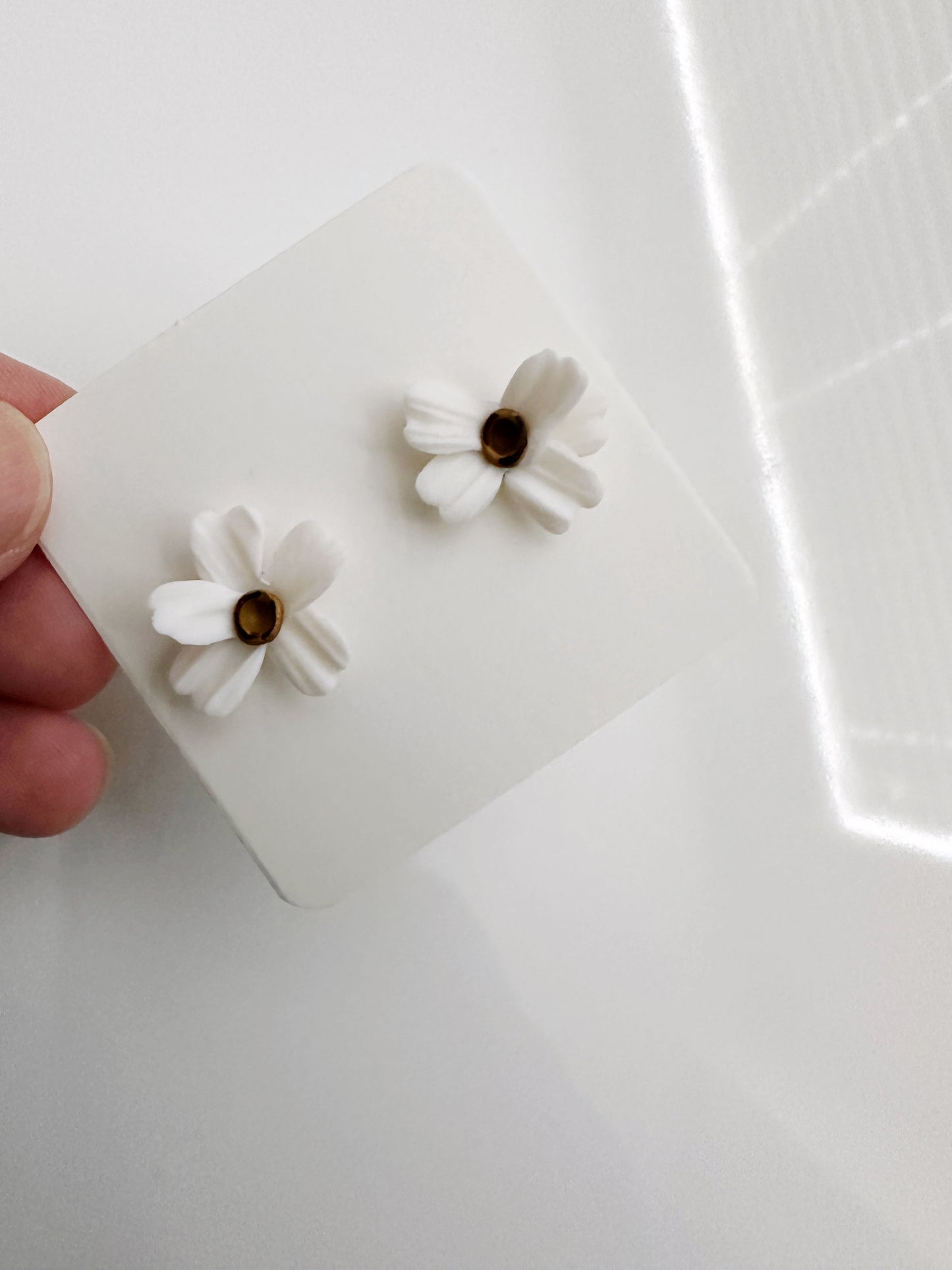 Milky Flower Stud