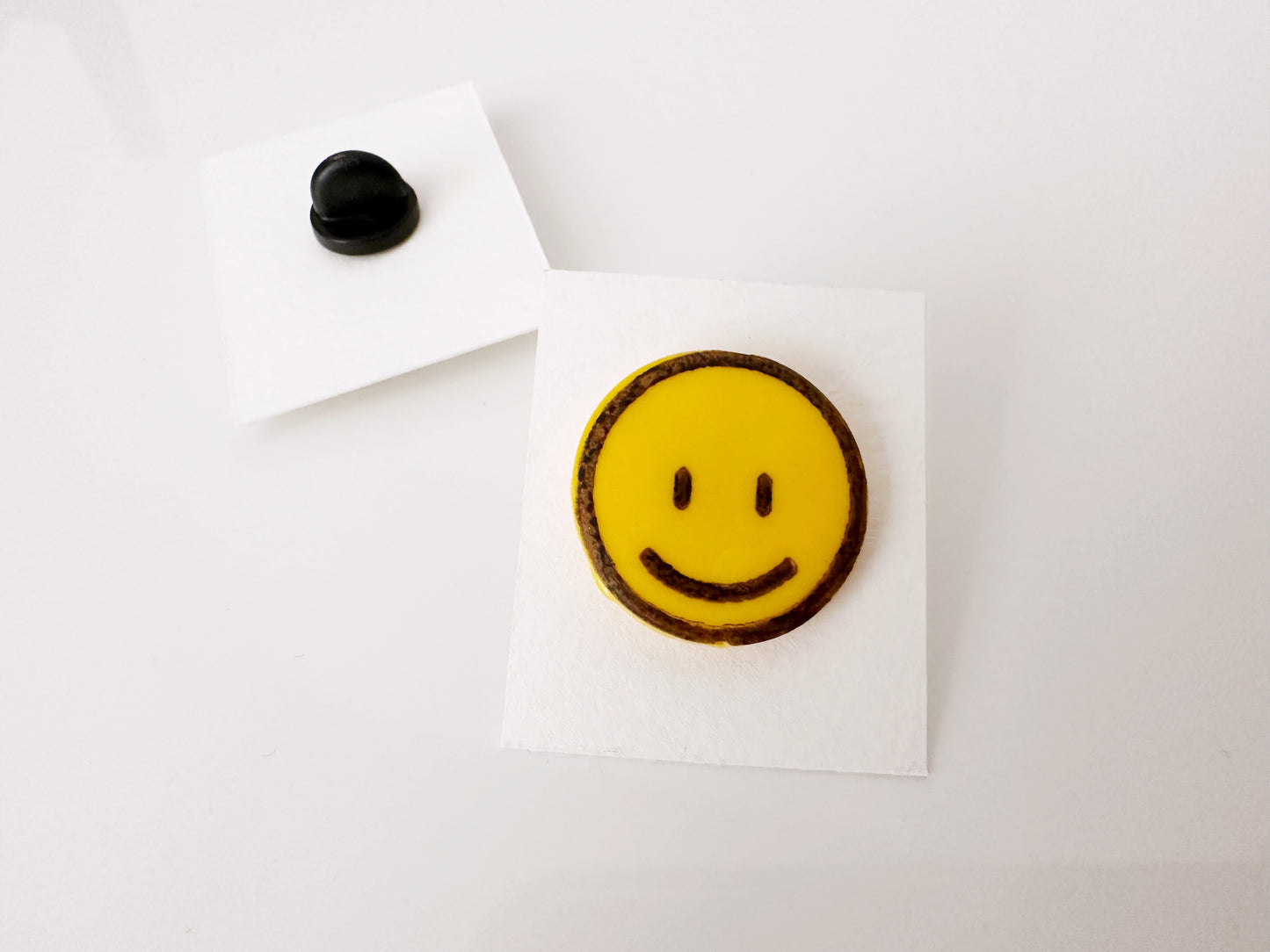 Smiley Pin