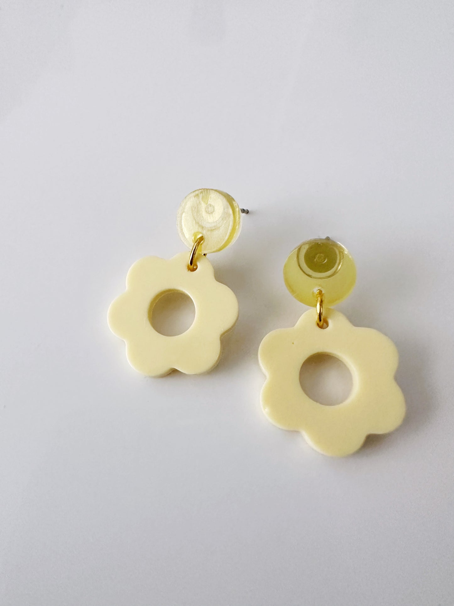 Yellow Daisy Earring