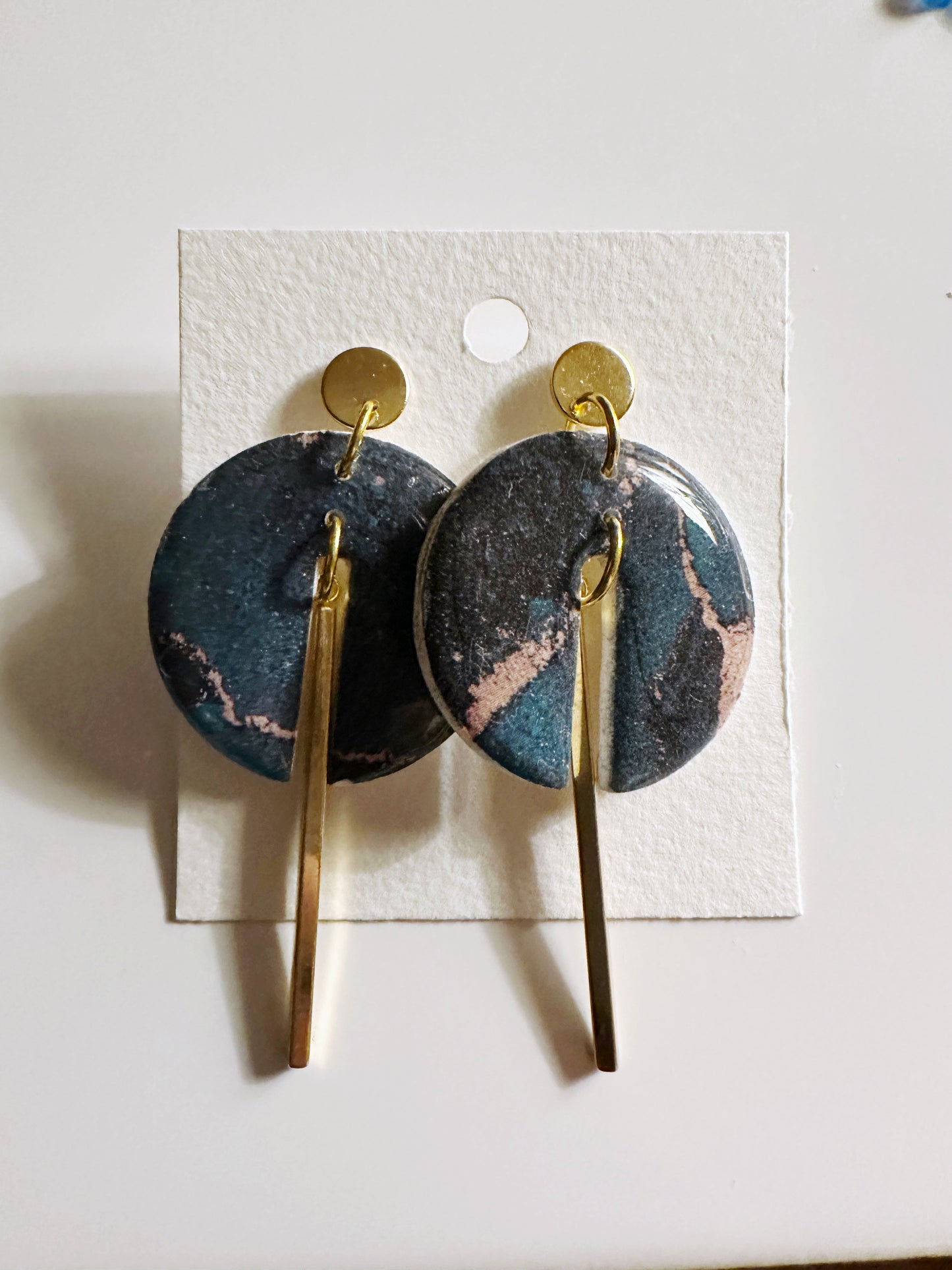 Emerald Modern Earring